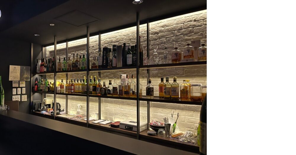 すすきの 日本酒バー 73..の店内